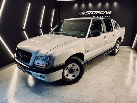 CHEVROLET S10 2.8 STD 4X4 CD 12V TURBO INTERCOOLER DIESEL 4P MANUAL CHEVROLET S10 2.8 STD 4X4 CD 12V TURBO INTERCOOLER DIESEL 4P MANUAL